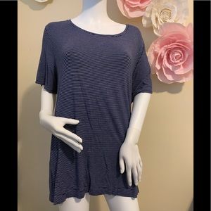 5/$25OLD NAVY Shirt Size XL- 2XL💓